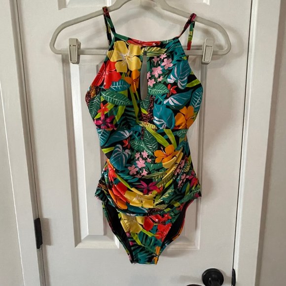 New Ellen Tracy Green Floral Swimsuit Size 8 - Picture 1 of 12